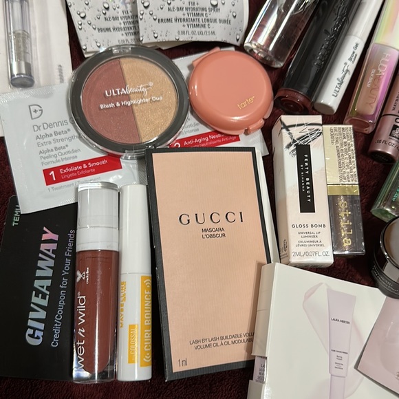 prestige beauty Makeup bundle + skincare - Picture 4 of 7